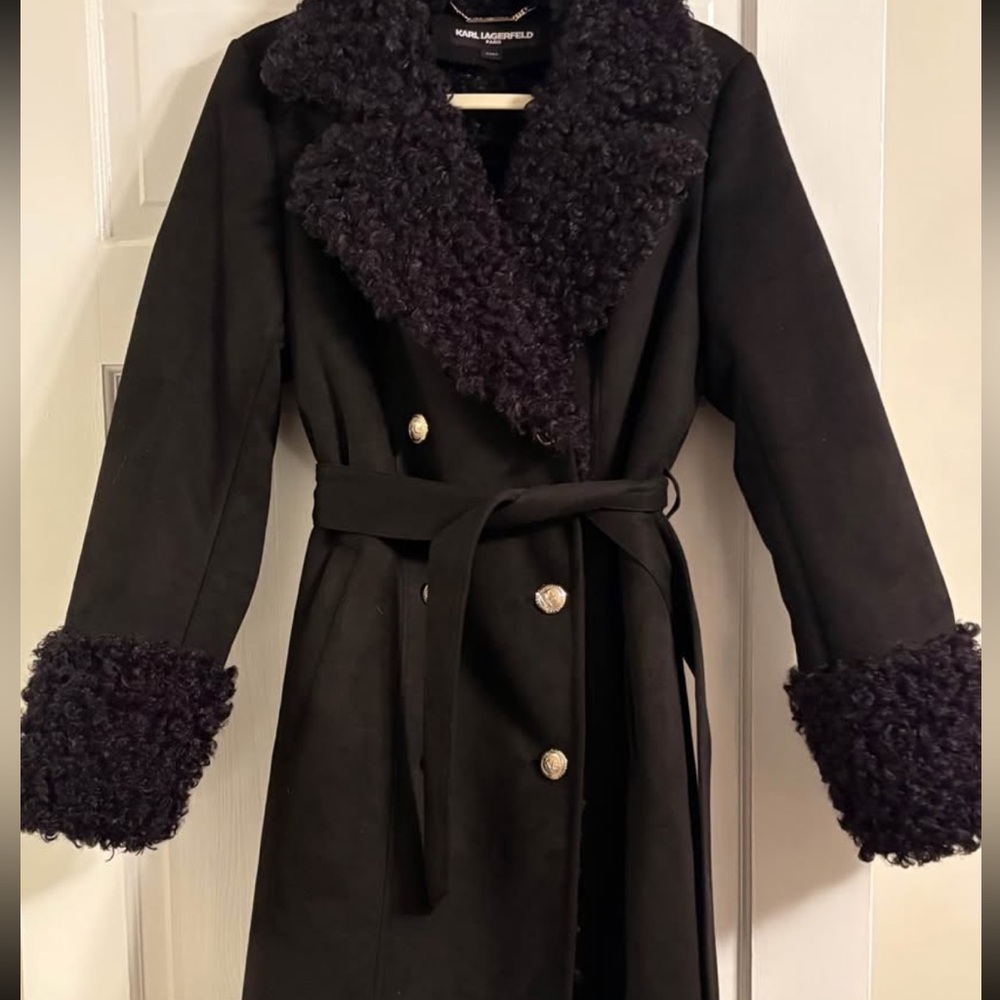 Stunning Sherpa Lined Karl Lagerfeld Jacket